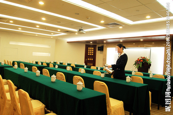 商務(wù)會(huì)議服務(wù)員 專業(yè)與高效的服務(wù)保障